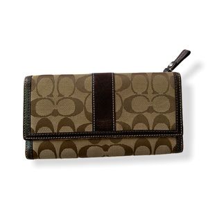 Coach wallet
